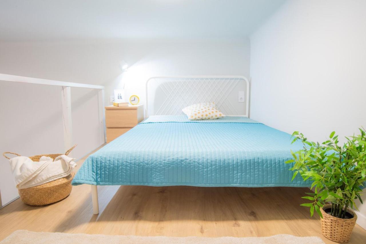 Apartment In Super Location M9 Budapest Bagian luar foto